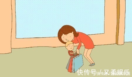 头部|何猷君抱娃伤到韧带,网友:这种爸爸不合格