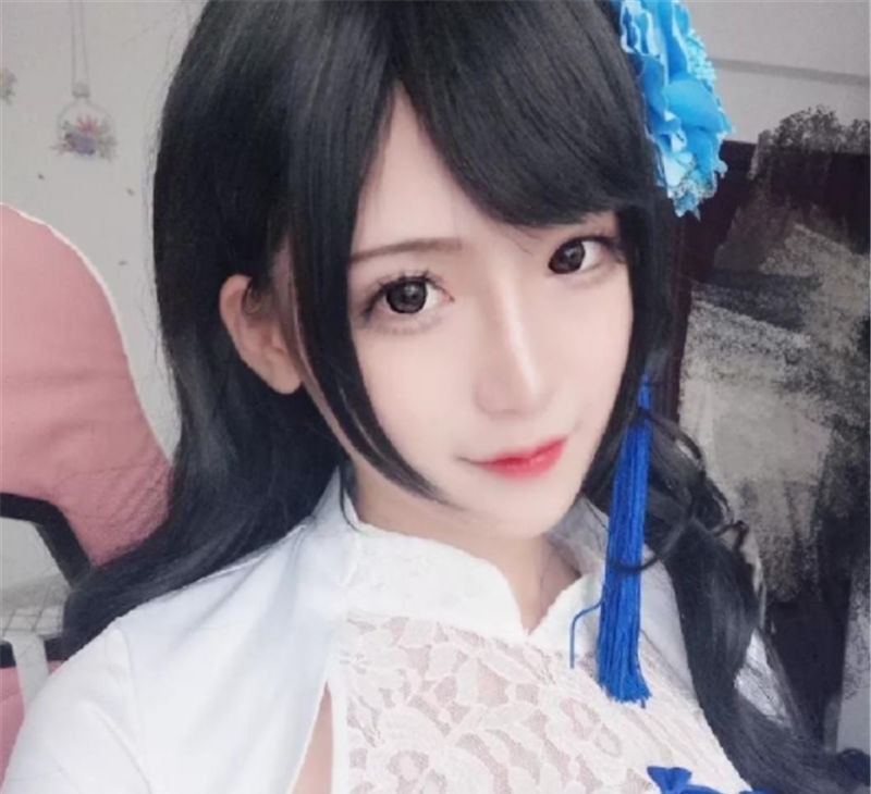 和平精英|腐团儿久违COS新作，“螺旋”腿神还原！同为吸睛吉祥1招不服