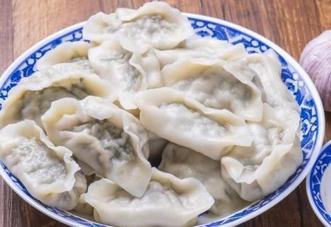 顺序|拌饺子馅时,先放盐还是先放油好多人顺序错了,难怪饺子不鲜香