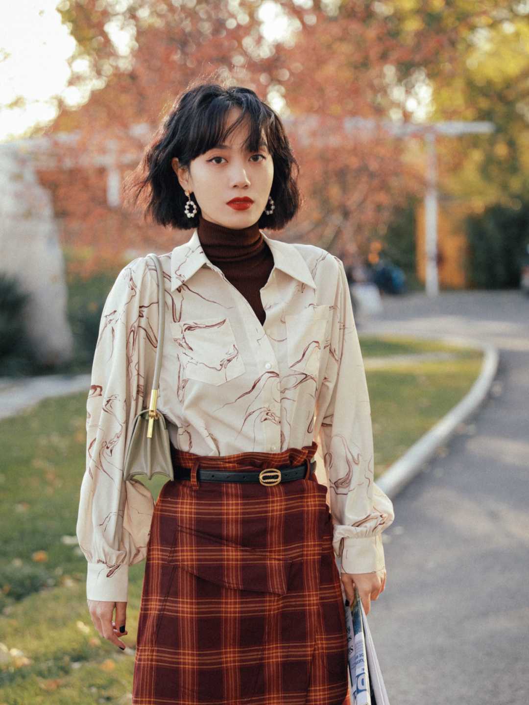 法式|深冬室内穿搭,一定要试一下“轻法式”,甜糯优雅又有少女感