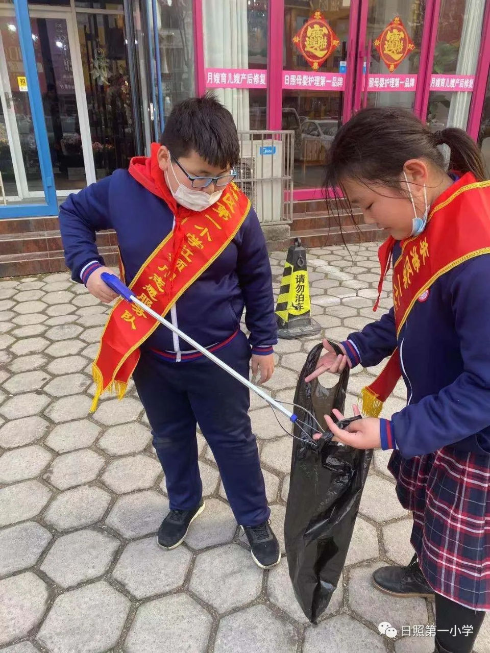 东港区第一小学：传承劳动美德，弘扬奉献精神