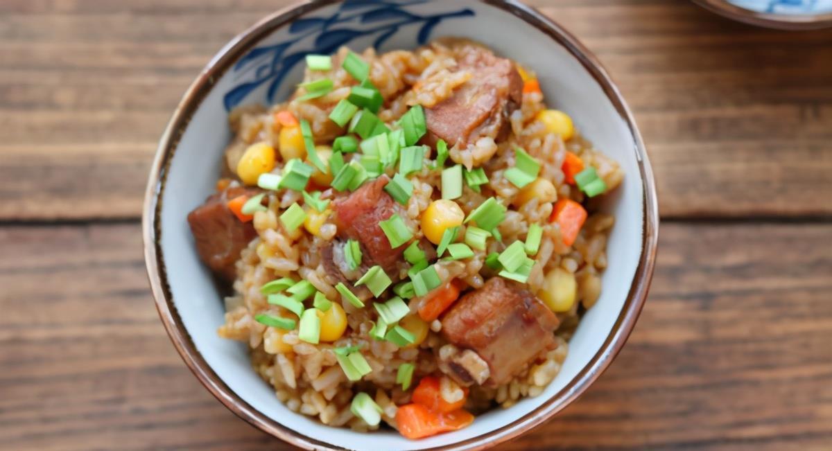 自从学会米饭新吃法,1周1次,每回1大锅都见底,锅都不洗了