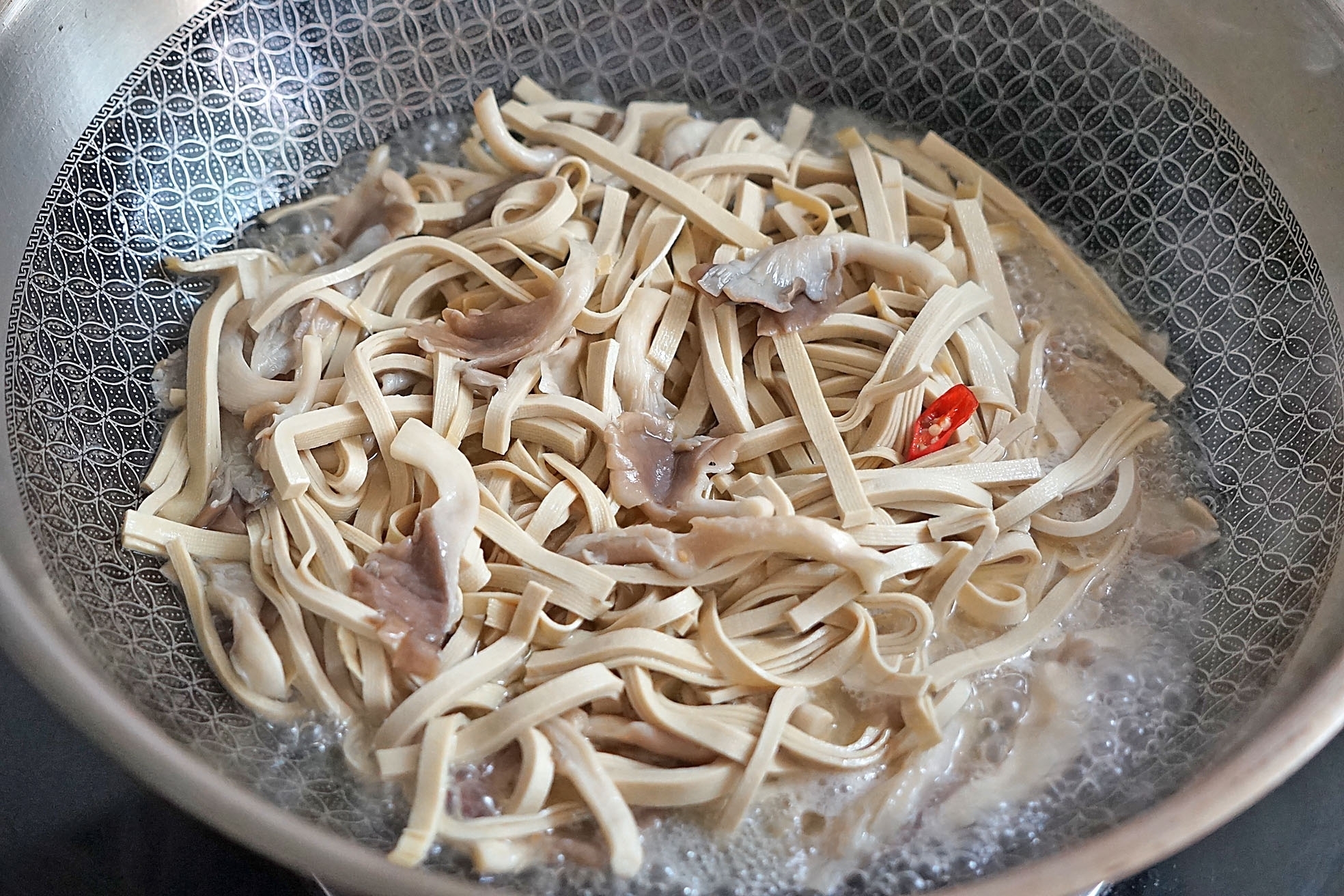 千张和它是绝配,炖一炖营养翻倍