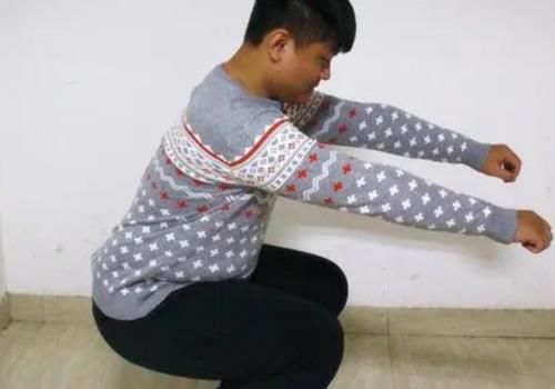 男性朋友|男性若每天坚持深蹲50次，会发生哪些改变？