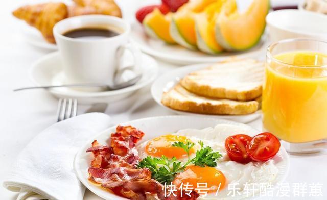 剩菜剩饭|这几种高热量的早餐,很多人都喜欢吃,建议为了健康尽量少吃