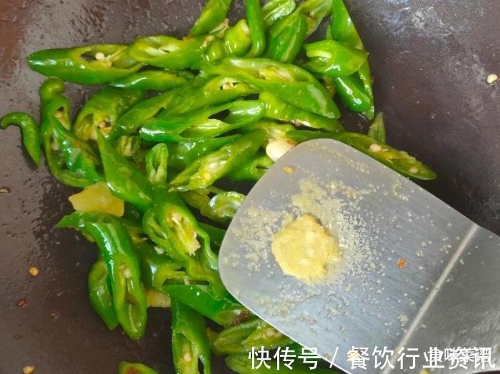 下饭|小炒肉好吃有诀窍,做对这3步,开胃又下饭,味道比回锅肉还好吃