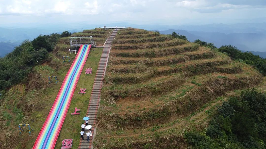 天空之镜|秋季限定：阳光正好，微风不燥，来万长山赴一场绝美之旅！