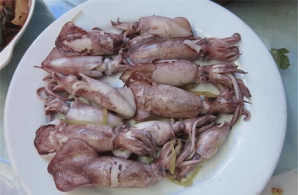 海鲜|吃火锅时别点这种海鲜,下锅就“没影了”,塞牙缝都嫌小