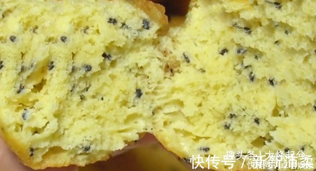 汤勺|玉米面加2个鸡蛋，筷子一搅，手不沾面，个个外酥里软，比油条香