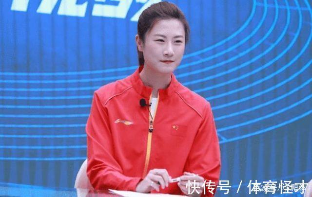 恋情|国乒喜事!丁宁恋情曝光,和神秘男牵手逛街,球迷调侃身形像方博