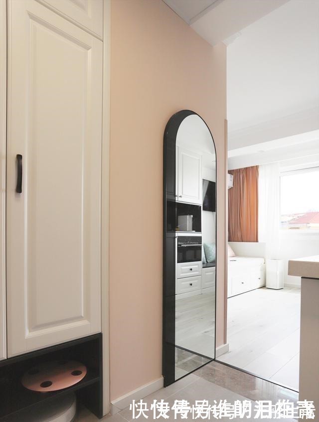 一居室|看腻了北欧风,43㎡一居室靠超美配色做到了优雅高级!