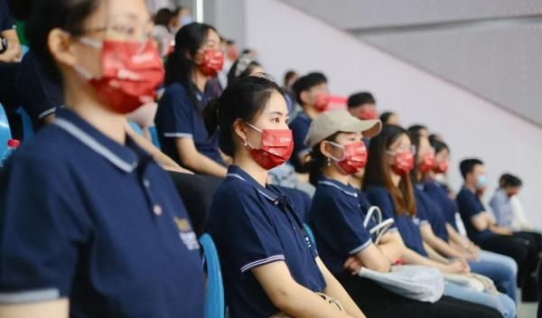 钱旭红院士|华东师大校长钱旭红院士开学典礼致辞：风雨兼程，未来无限