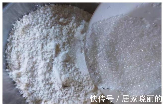 南瓜泥|无油无水健康南瓜饼,做法简单口感也不硬,家里老人点名要吃