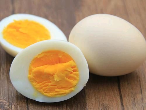 鸡蛋|每天吃一个鸡蛋，对肝脏会有什么影响？肝不好的人，不妨早做了解