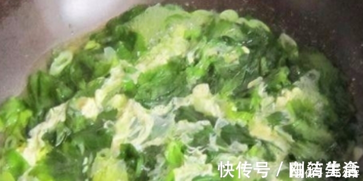 皮肤干燥|有一种蔬菜的叶子，吃一顿相当于三斤苹果，多数人却扔掉了