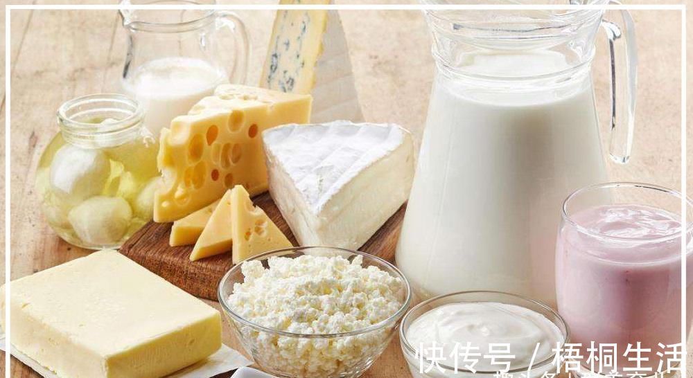 喝牛奶|牛奶，对孩子来说到底有多重要这两个孩子的对比，告诉你