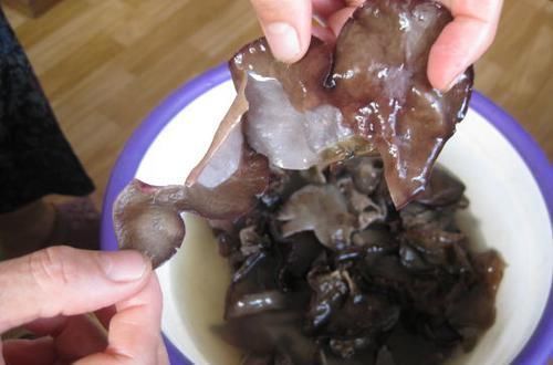 5大食物“专治”便秘,每天吃一点,能润肠通便,消除便秘