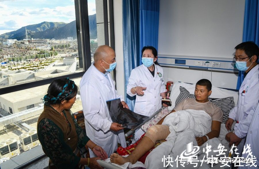 Wu Xiaoli, an Anhui-aided female medical worker in Tibet, won the 