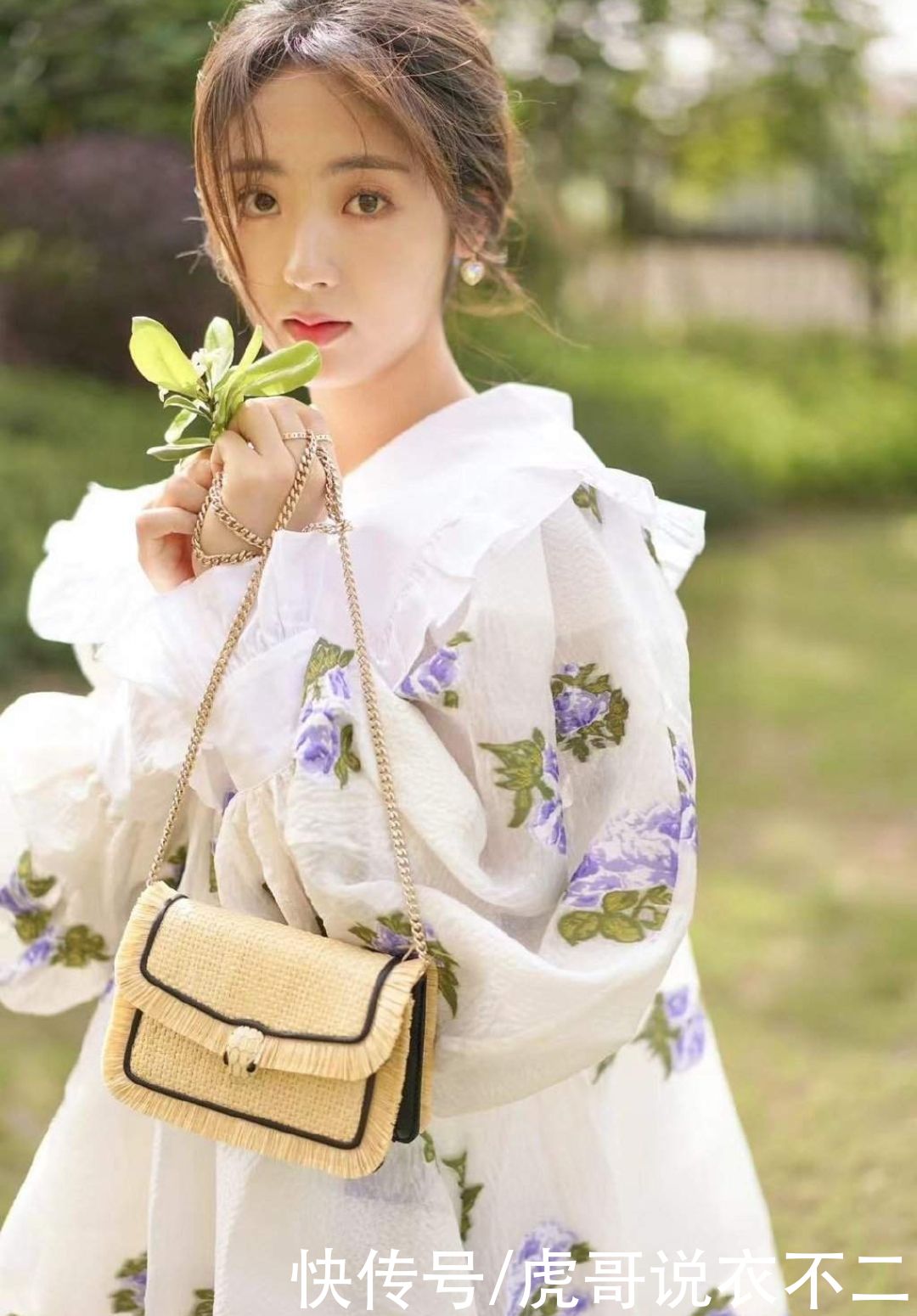 饰品|“耳环搭配”有讲究，三个小技巧帮你轻松搞定，小配饰也有大作用