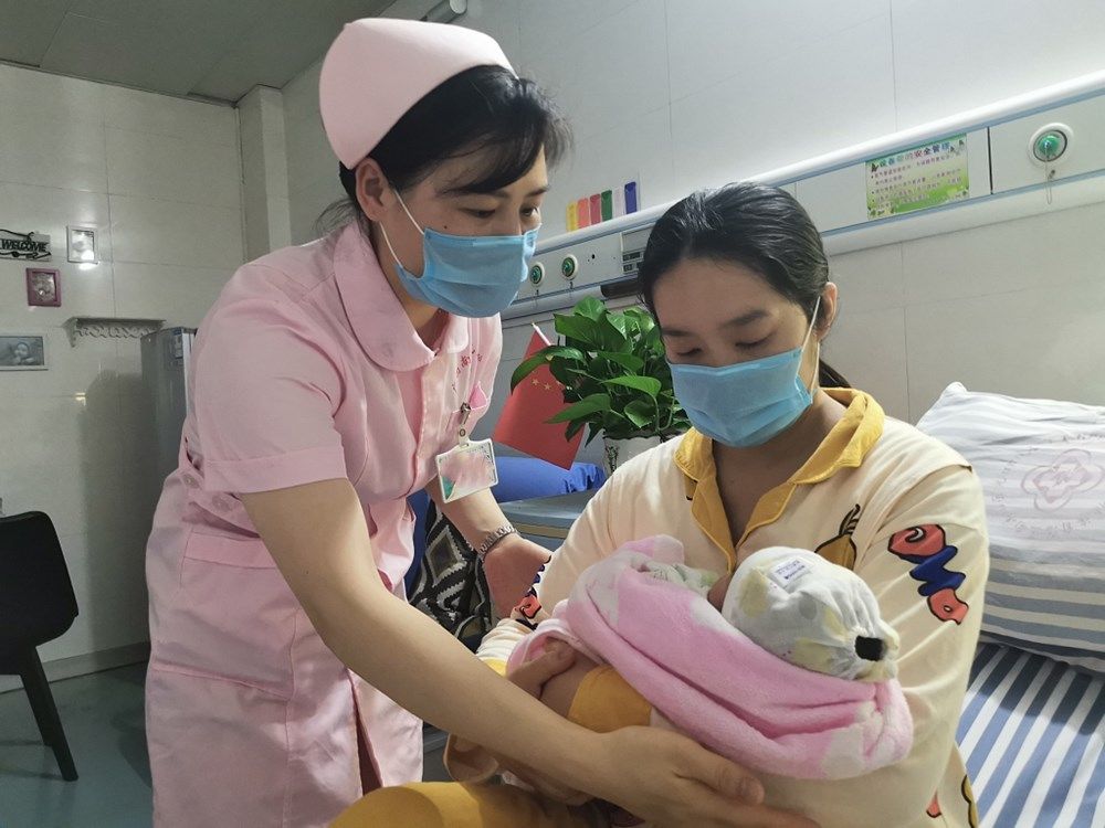 hidden|满月前婴儿胃有多大？一图看懂“进阶”变化，是否吃饱有征兆