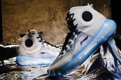 WEN鞋评-实战｜近些年实战鞋的天花板！它就是没有短板的顶级旗舰