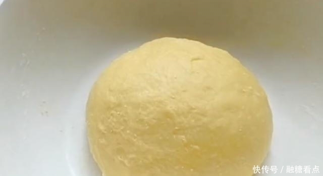 春天多给孩子做这小饼，不用水不用油，清热去火助消化，简单家常