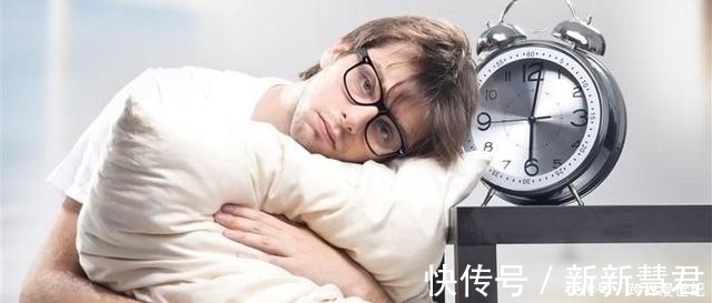 尿毒症|接连感冒被查出尿毒症,肾病早期会有4个“求救”信号,不妨一看