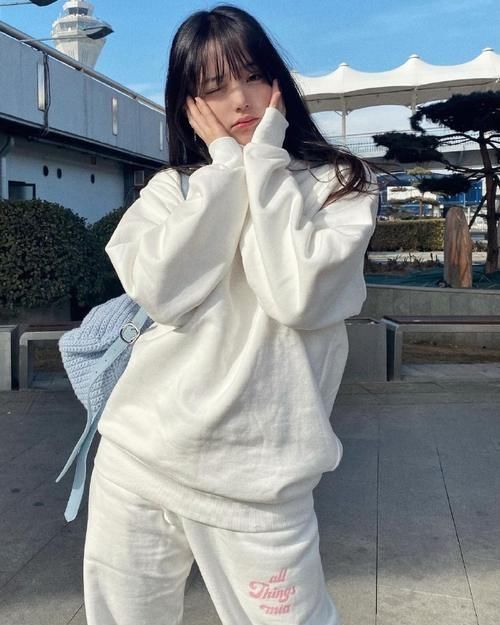 杏仁眼|脸上有这4个特征的女人,年轻时气质出众,到了40岁也不显老