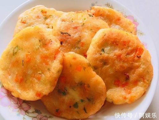  黄磊同款土豆饼，外酥里嫩香喷喷美滋滋，外焦里嫩做法简单好吃！
