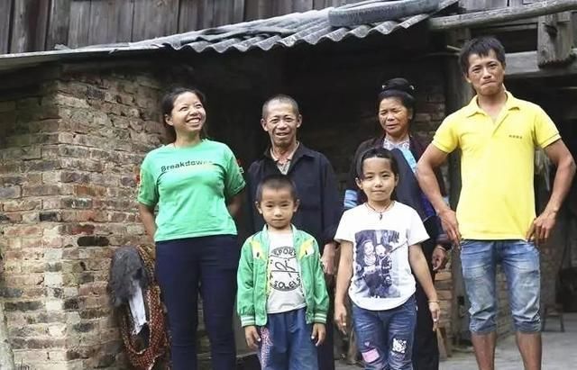 昔日|昔日被印在纸币上的少女,曾是寨子里的一枝花,如今59岁容貌依旧