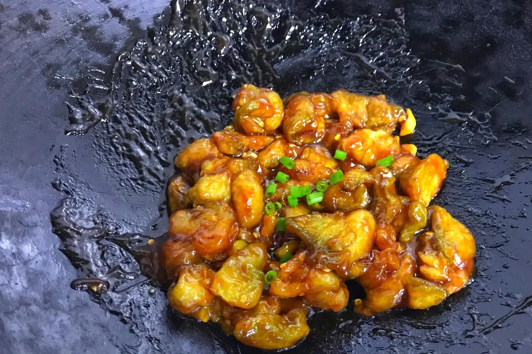 白砂糖|糖醋茄子好吃有诀窍，学会这做法，酸甜酥脆不油腻，比排骨还香