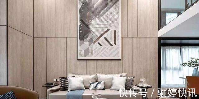 大理石|独身女白领70㎡复式小公寓,两层设计都很迷人,被治愈了!