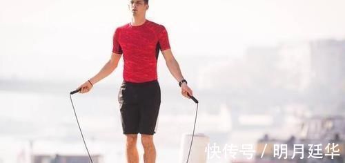 中老年人|什么运动减脂效果最好最强燃脂运动排行榜,跳绳只排到第三名