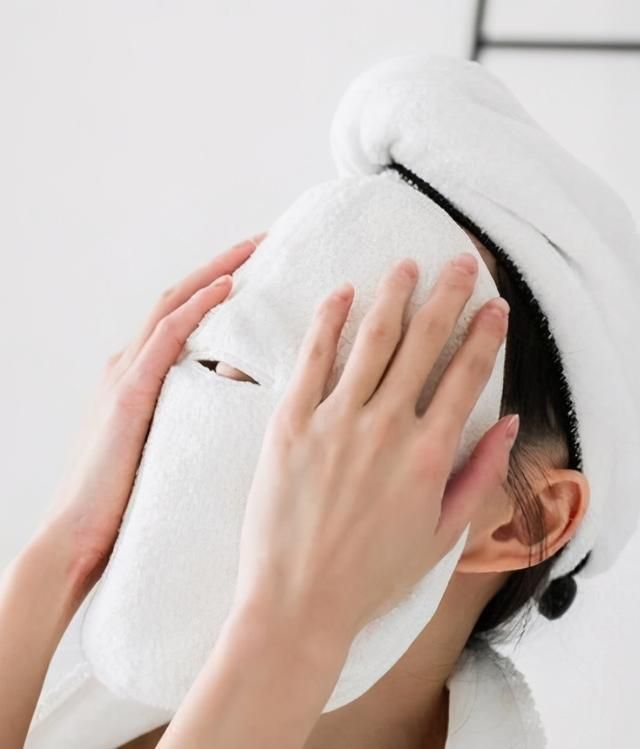 k面膜怎么敷才能“收益最大化”?几个简单实用的小技巧教给你