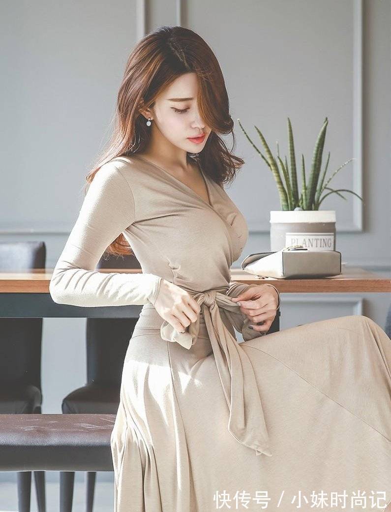 小姐姐 裙子是夏日必备,今年夏天你的精致小裙子准备好了吗?