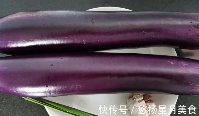 芝麻油|立秋后,这2样搭配一起拌,香味独特,吃起来喷香可口!