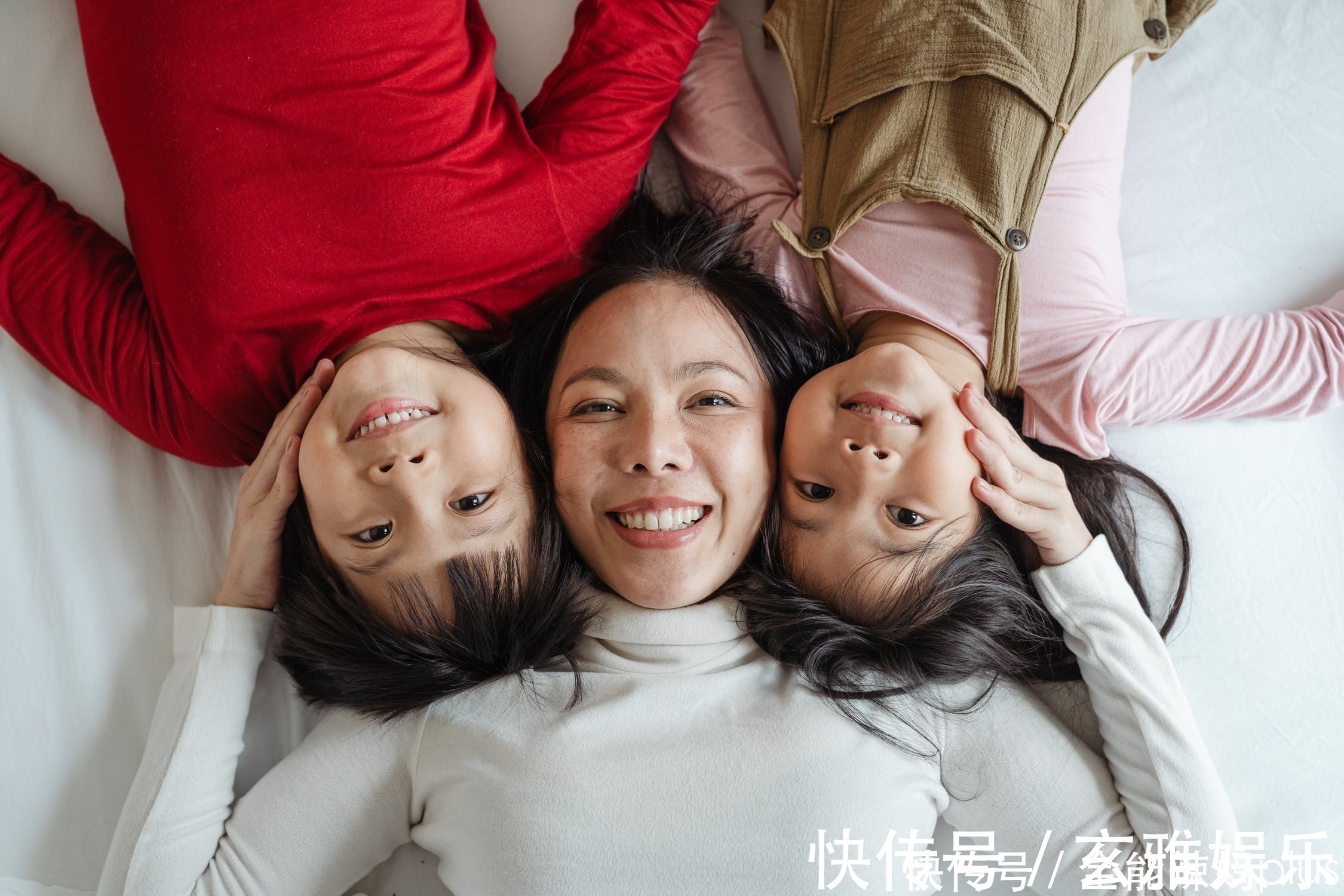 家庭|人到中年才发现,只生一个孩子的家庭大都过得很好,原因很现实