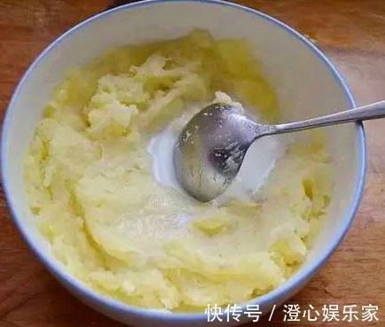 养死|总是把花儿养死隔壁大爷说，你加点它呀，保你养一盆旺一盆