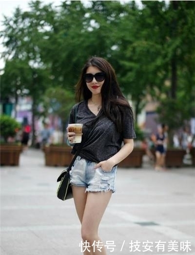 哪一位|街拍柔美娇俏的小姐姐,仙女气质十足,哪一位最美