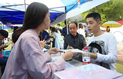 今年高考需重点关注的16所大学，它们的录取分数都会上涨