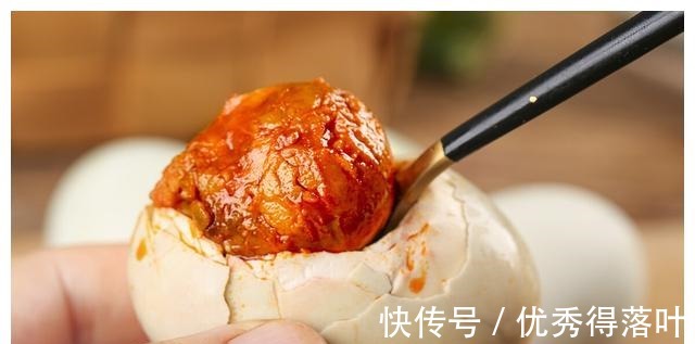 椰棗|建議中老年人冬季多吃4種健康食物，好吃不貴，對身體好！