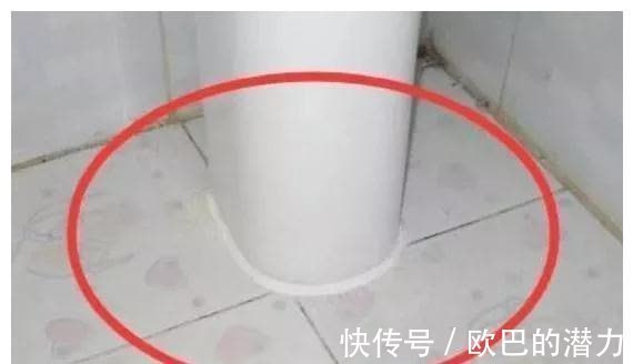 玻璃胶用久会“变黑”?保洁阿姨的“小妙招”,立马洁净还杀菌