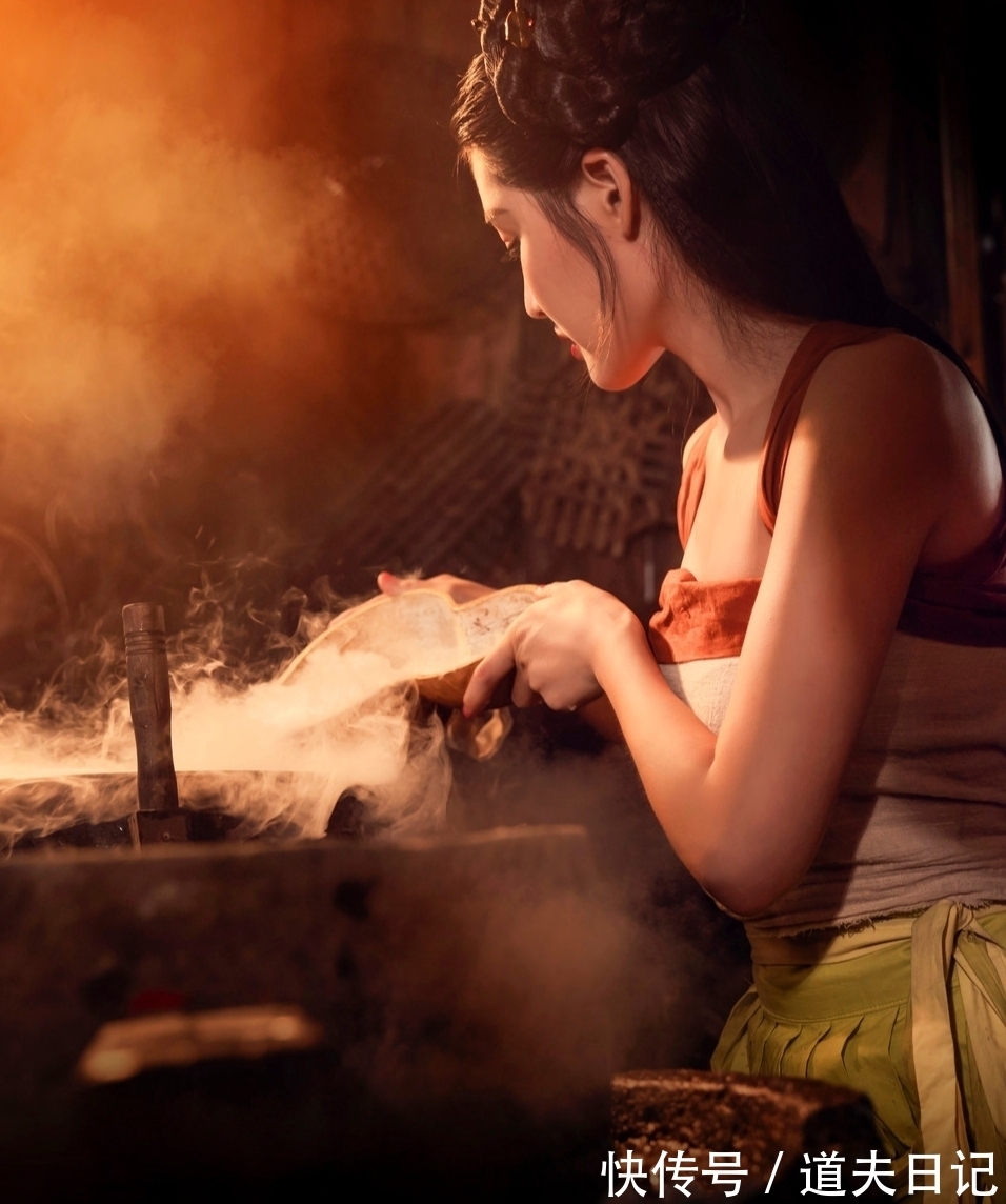 西厢&七言排律丨西厢应免妖妆艳,巧手磨成豆腐花