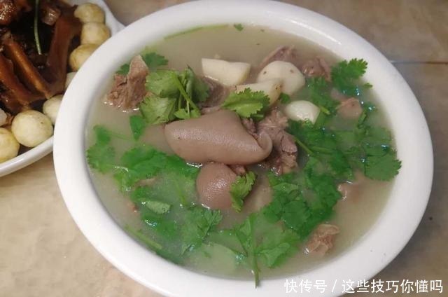 荸荠羊肉汤,羊肉清香,羊汤清甜,无膻味,烹饪步骤很重要