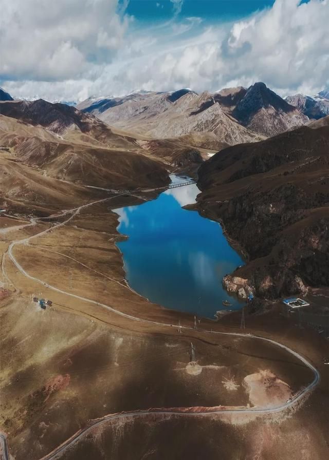 中国又一绝美国道美哭，从冰川到雨林，串联起万千美景