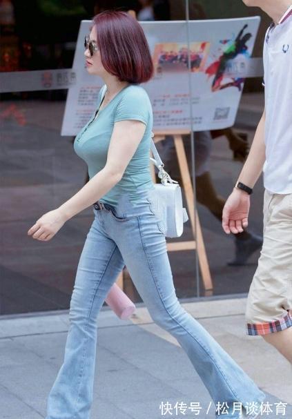 穿搭","m":"b276f1c8422cda41ebd41b2b724d8623f5db58a7","nlabel":"stat_3140018971:zm.news.so.com:5pil5qKF56S+5Lya,pageType_zmt,glevel_3","ntag":"tfashion;sfashion_时尚;kfashion_1:穿搭;kfashion_1:包臀裙;call_P:全类:时尚:美女