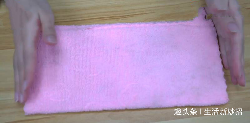 不管有多少存款，都要在门把手上挂条毛巾，厉害用途几乎没人知道