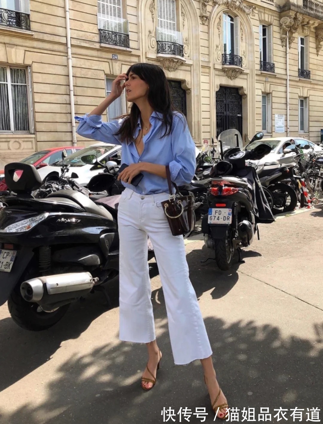 露肤|今夏穿衬衫,不流行直接塞裤腰了!这5个技巧拿去用,洋气又时髦