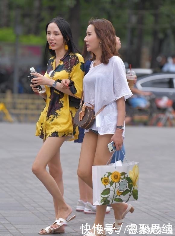 小姐姐|搭配选色很重要,轻松胜过闺蜜的美,时尚美丽又耐看