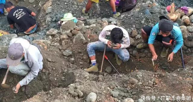 缅甸遍地是翡翠？原石随便捡？真实竟是这样！